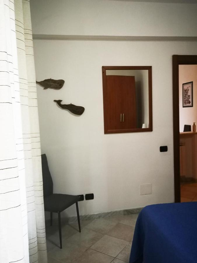 Casa More Marina Carrara Buitenkant foto
