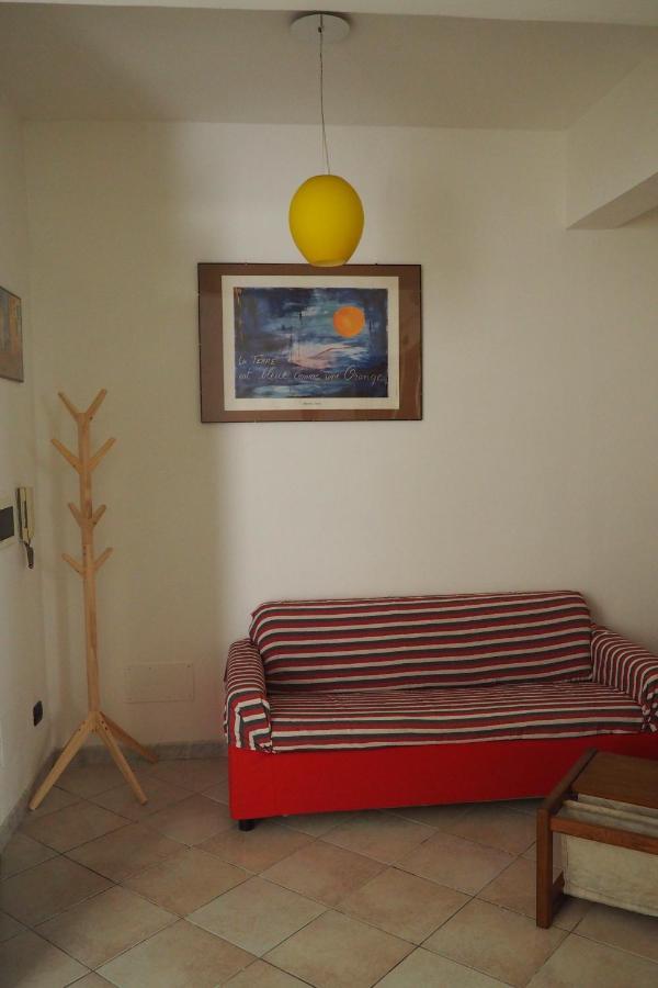 Casa More Marina Carrara Buitenkant foto